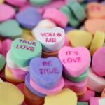 ¿Quién dijo que el 14 de febrero sólo se trata de amor? Detallitos que le encantarán a tu bestie…